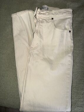 Abercrombie & Fitch Women’s Off-White Slim Straight Jeans Size 2/26